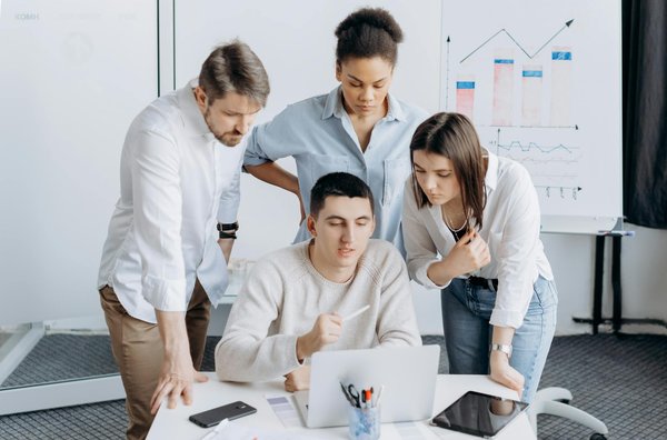 Emplois menacés : l'ampleur des licenciements suite à un scandale d'entreprise